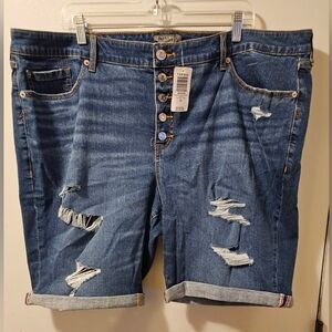 Torrid Mid Rise Bermuda Vintage Stretch Shorts Blue Distressed Womens Sz 24 NWT